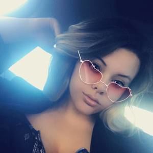 Meet your Posher, Kay